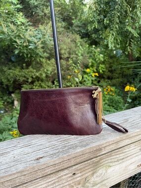 Vintage Moss Mills Wristlet 10” Length X 5” Ht. Brass Hardware Zipper Tassel